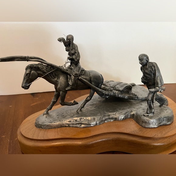 Michael A Ricker 1223 American Indian Chief On Horse Statue Sculpture 1986 - Picture 3 of 8